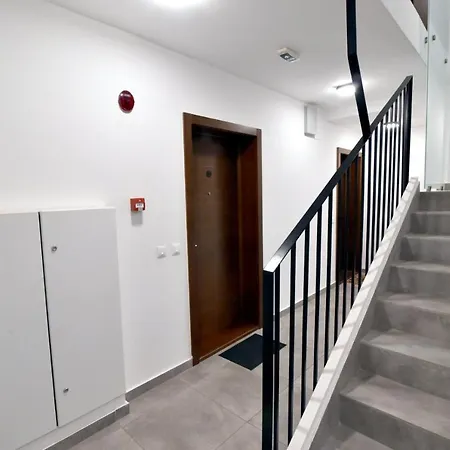 Apartamento Tayson Square Dorcol New Location Free Garage Belgrado